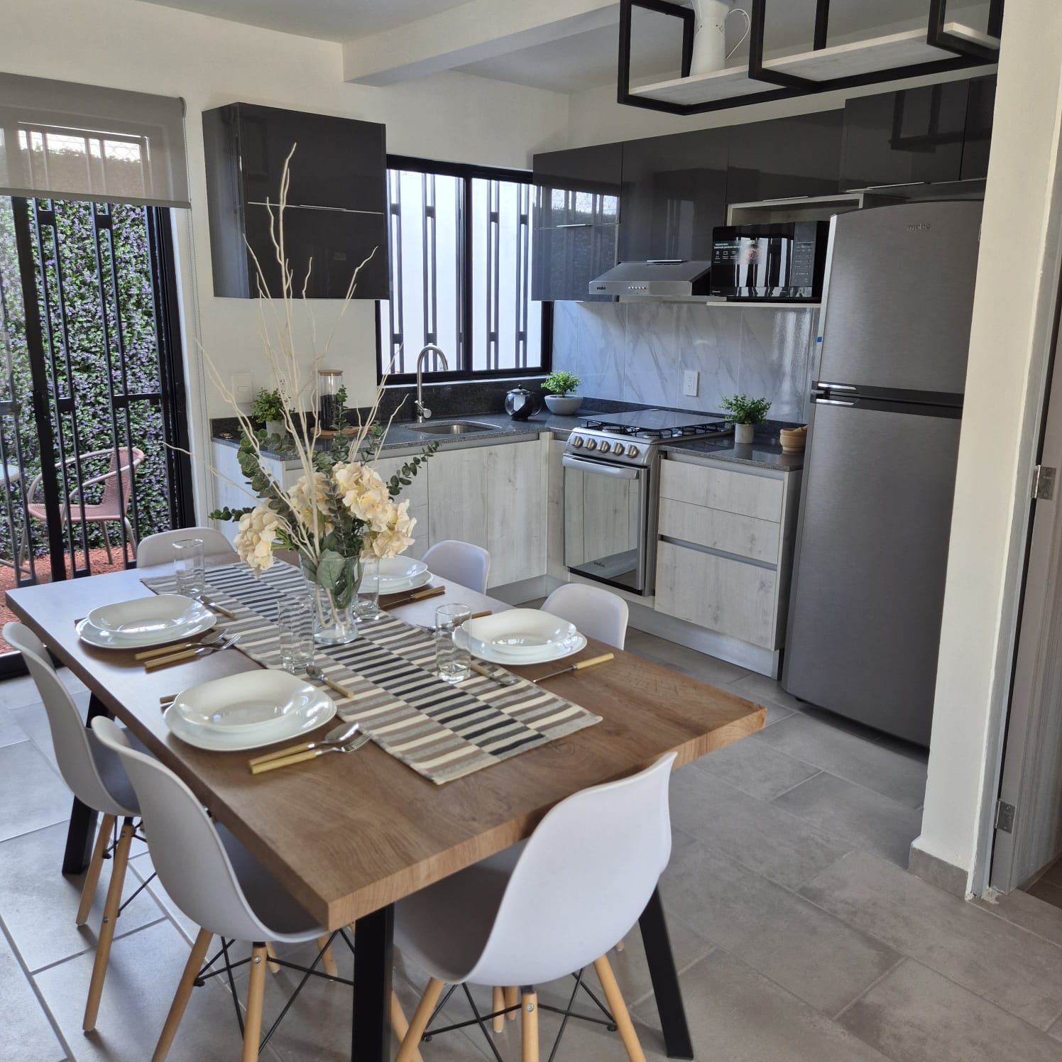 Residencial Locarno - Casa muestra